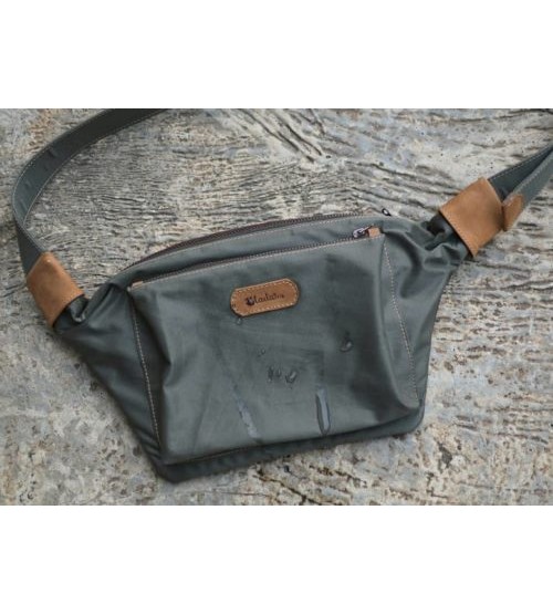 Mada 1432 Slingshot Bag (Canvas) 